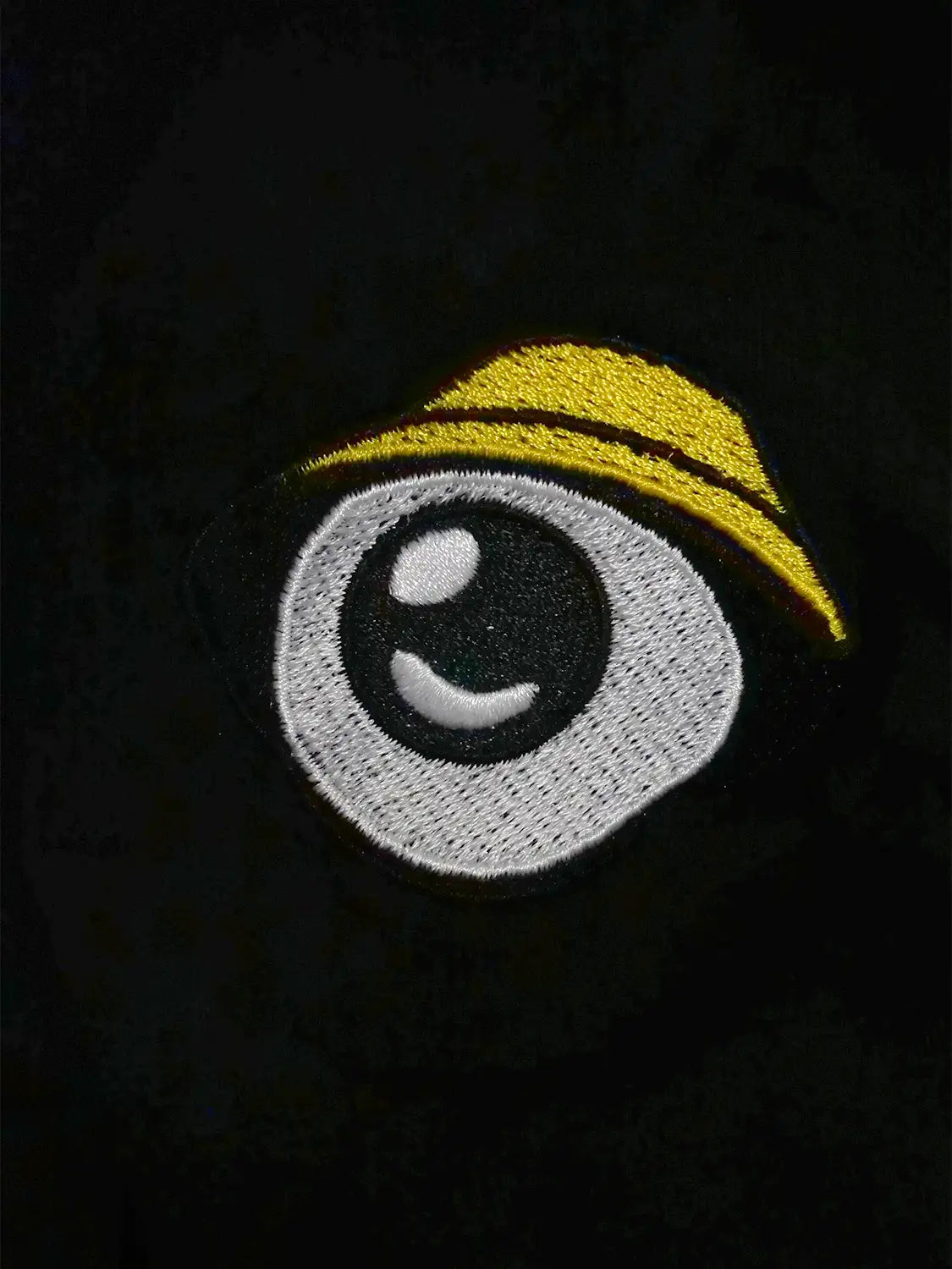 T shirt japonais Yokai Schoolboy, zoom broderie